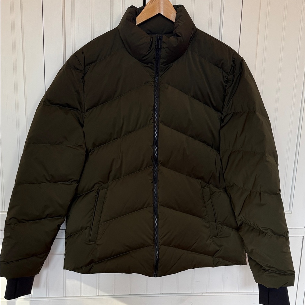 Theory Women’s Army Green Puffer